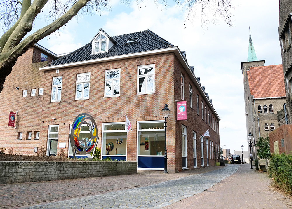 Galerie Annemiek Punt Ootmarsum - Glaskunst van Annemiek Punt in Ootmarsum