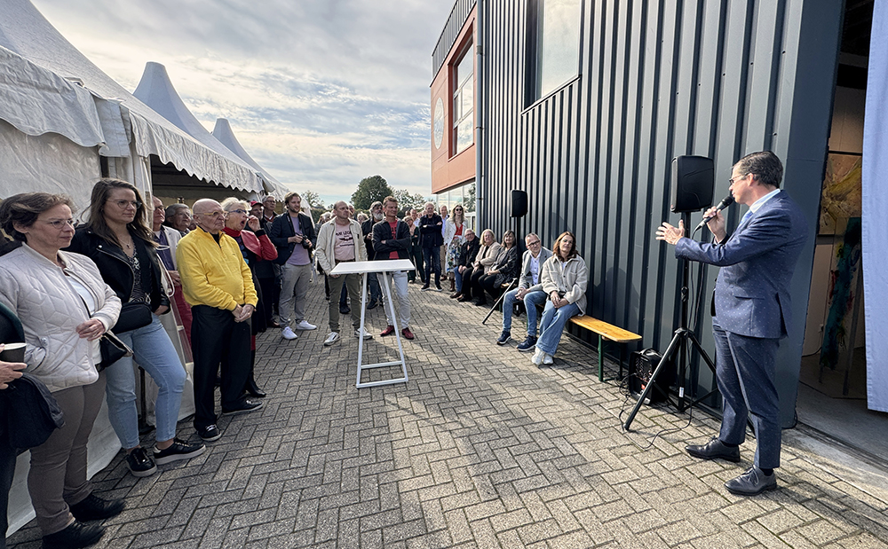 Opening StudioPunt5 Borculo 7 - Glaskunst en schilderkunst van Annemiek Punt